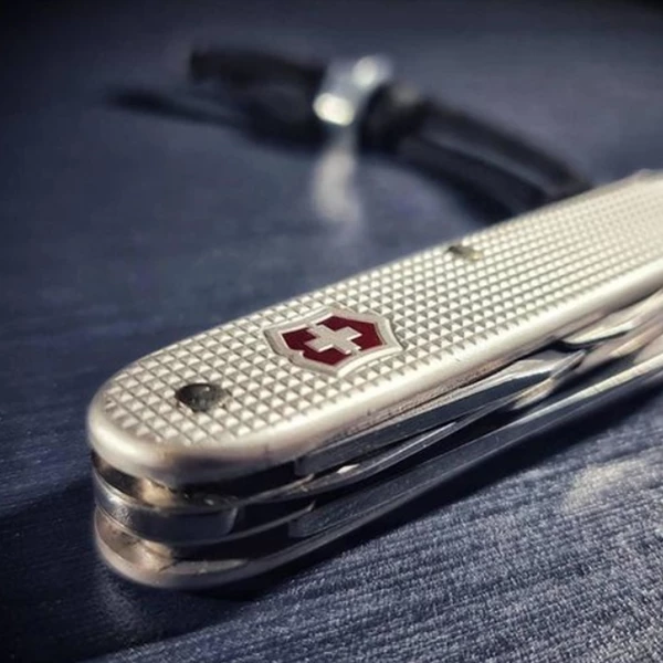 Victorinox Pioneer X Alox - Silver - Image 3