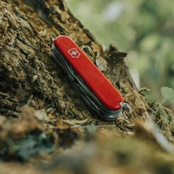 Victorinox Compact - Red - Image 4