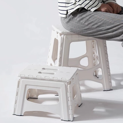 Tenma Low Leg Portable Folding Stool Army Green - Image 5