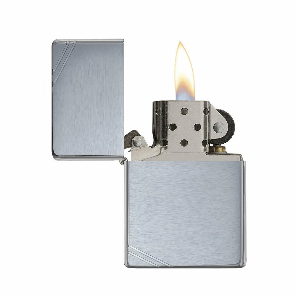 Zippo 230 Brushed Chrome Vintage With Slashes - Refillable Windproof Lighter - Image 2